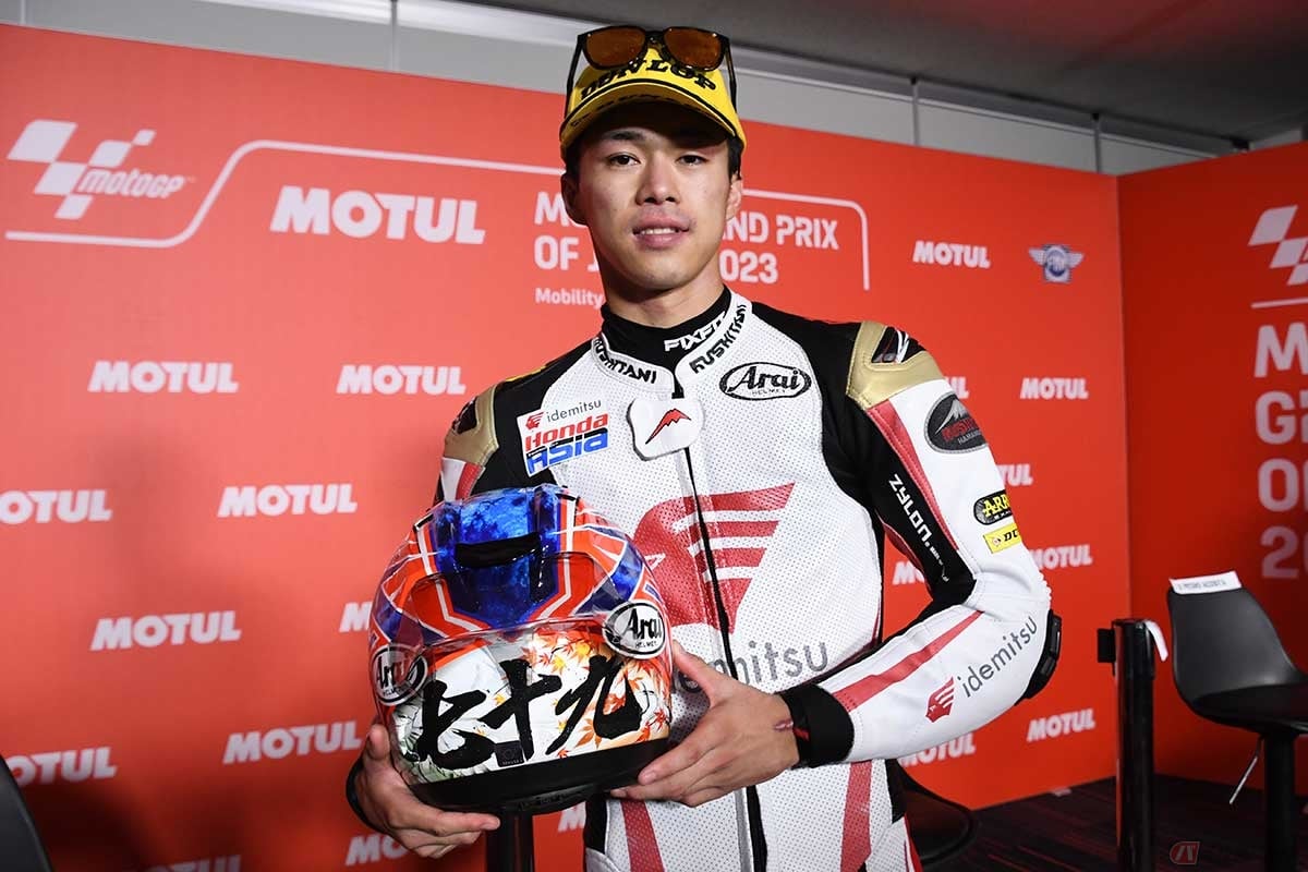 日本GPではゼッケンナンバーを漢数字「七十九」であしらったスペシャルヘルメットで挑んだ