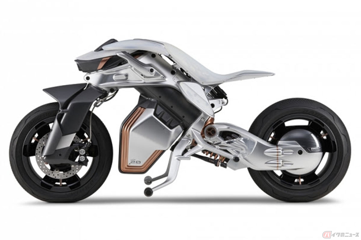 ヤマハ「MOTOROiD2」