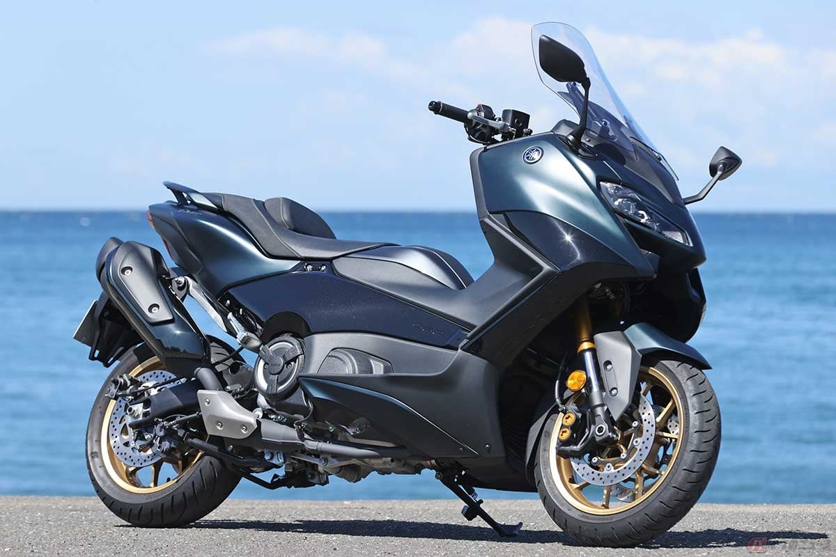 欧州が主要マーケットと言えるヤマハのスポーツスクーター「TMAX560」シリーズの使用燃料はハイオク(無鉛プレミアム)指定