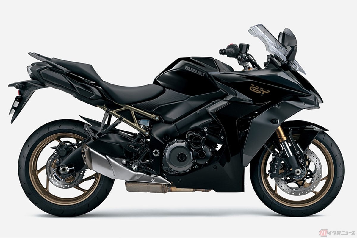 スズキ「GSX-S1000GT」最新モデル(グラススパークルブラック)
