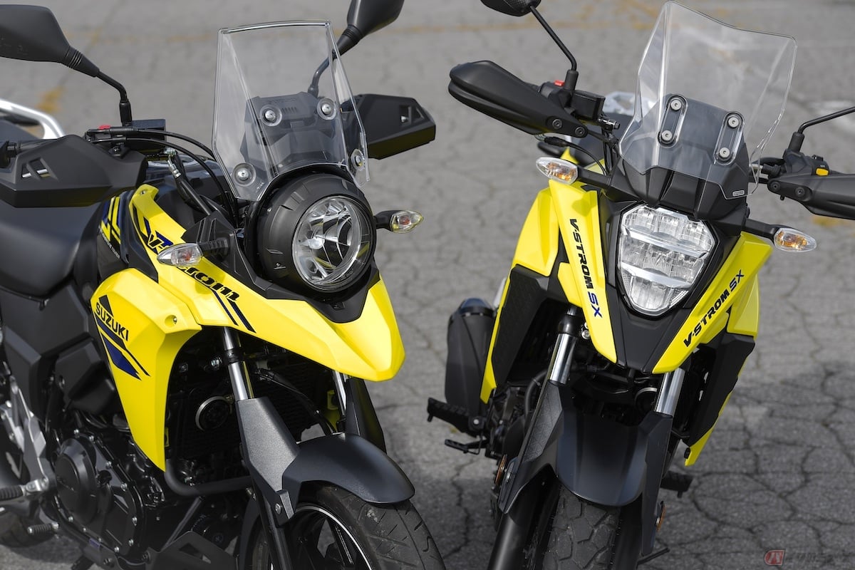 一目でわかるシリーズ共通のクチバシデザインを採用した(左:Vストローム250/右:Vストローム250SX)