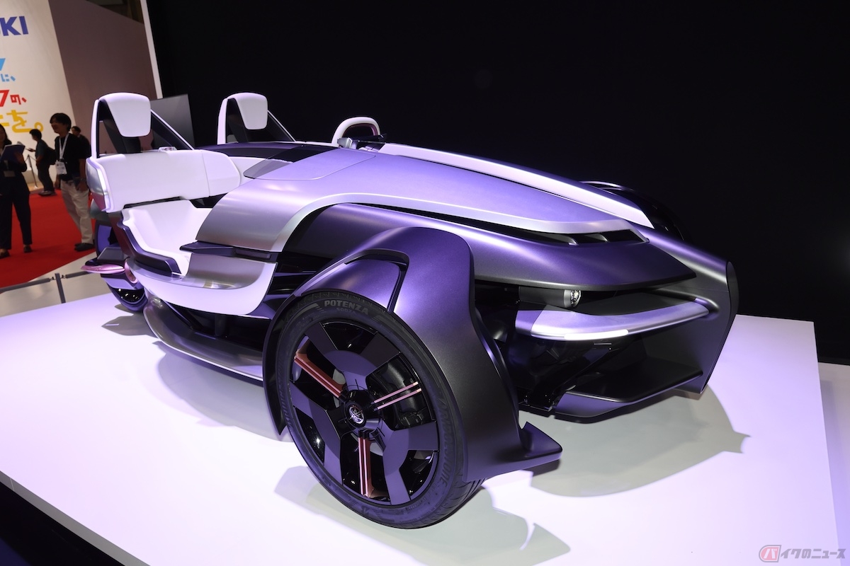3輪パッケージのフルオープンEVのコンセプトモデル「TRICERA」