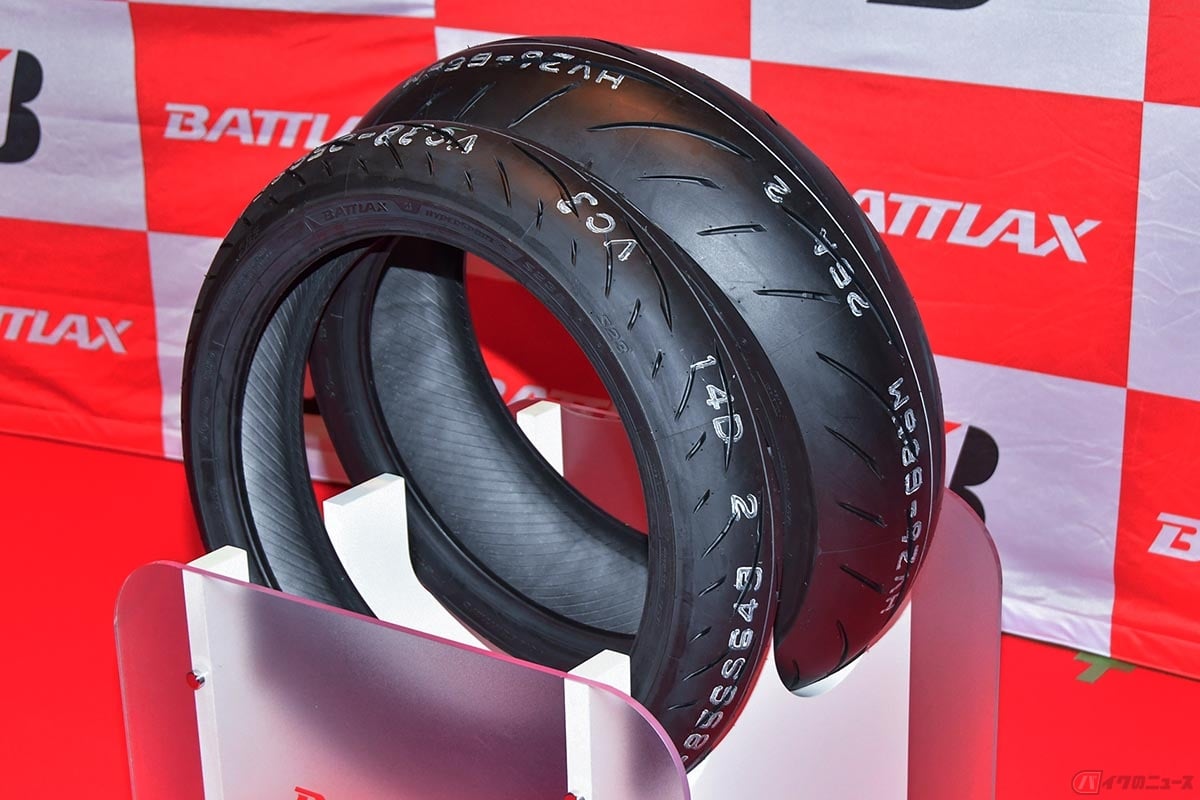 ブリヂストン S22 タイヤ110/70 140/70 バトラックス　前後 BATTLAX｜BATTLAX HYPERSPORT S22｜二輪車用タイヤ｜株式会社