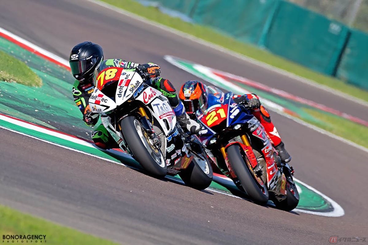 CIV最終戦でイモラサーキットを走る大久保光選手