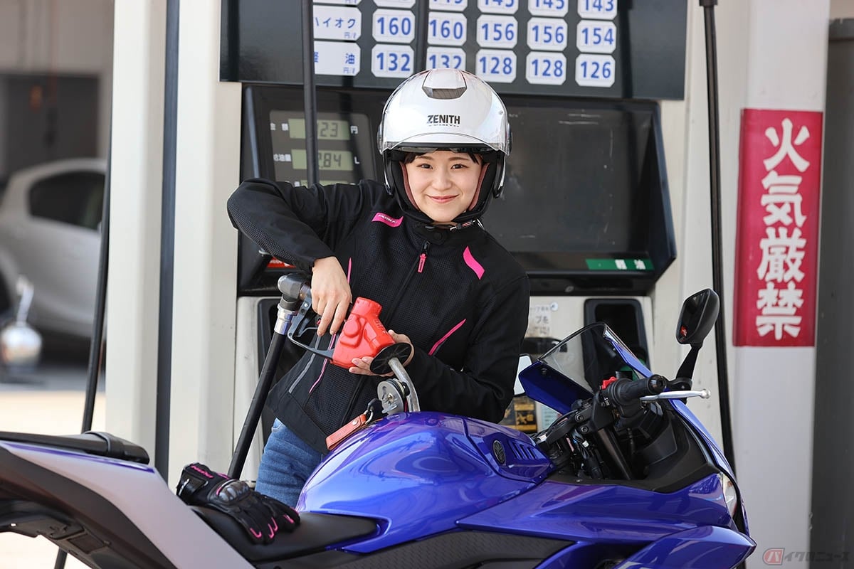 ガソリンスタンドで主流となりつつあるセルフ式