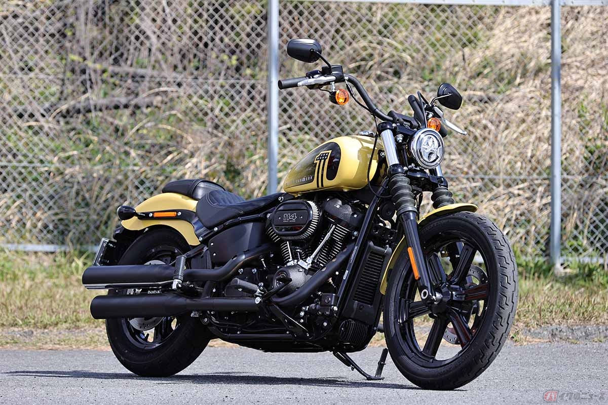 ハーレーダビッドソンに代表される日本では「アメリカン」と呼ばれるスタイルのバイクは英語では「クルーザー」と呼ばれている