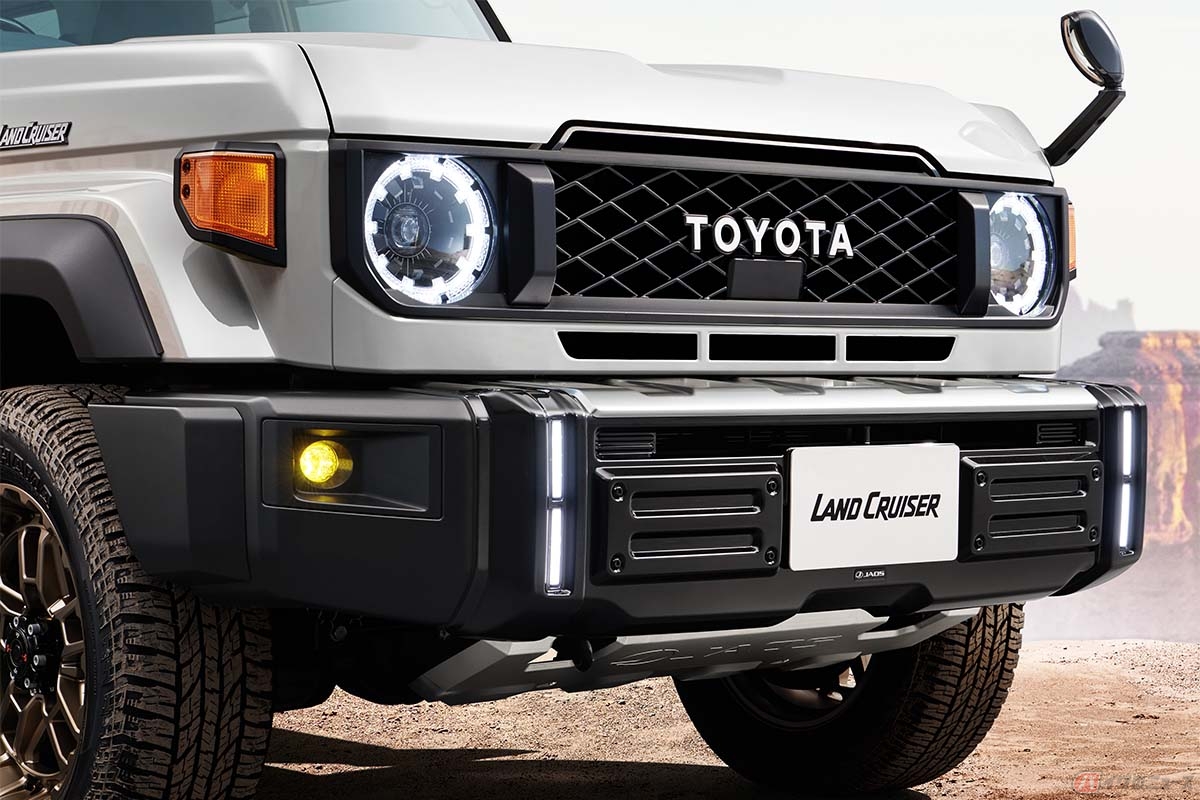 トヨタから発売された「ランドクルーザー"70"」の新型モデル