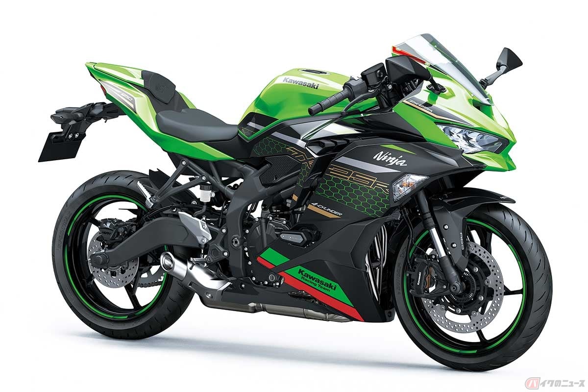 【実車画像】カワサキ「Ninja ZX-25R」(2020年9月発売)カラー:ライムグリーン×エボニー