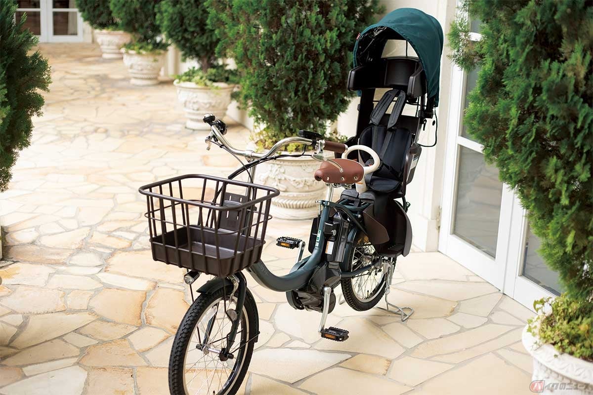 ヤマハの子供乗せ電動アシスト自転車「PAS Babby un SP coord.(パス・バビー・アン スーパー・コーデ)」。「PAS」の発売から30周年を記念した限定モデル(2023年2月14日発売)
