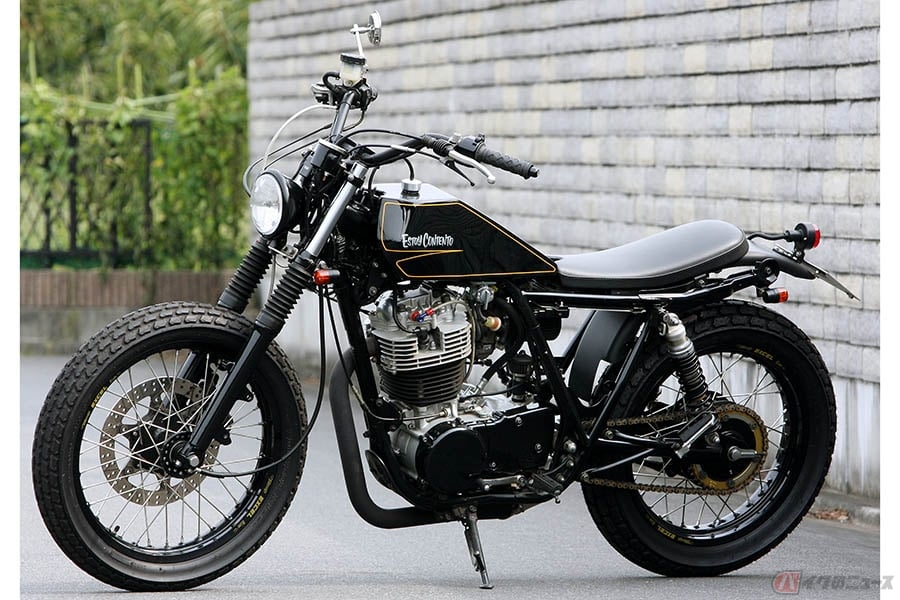 筆者(佐賀山敏行)がかつて乗っていたYAMAHA SR400改534。500純正クランクでストローカー、さらにボーリング加工でボアアップを施し、排気量を534ccにアップしています