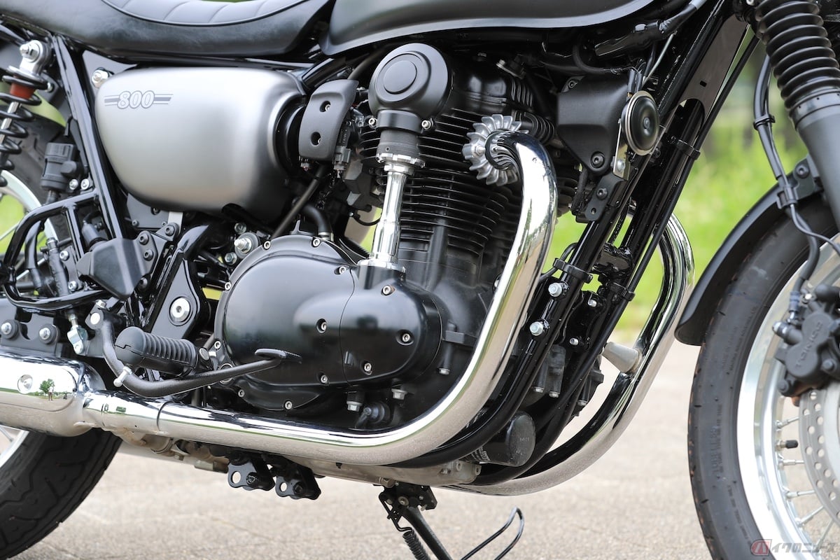 カワサキ「W800」