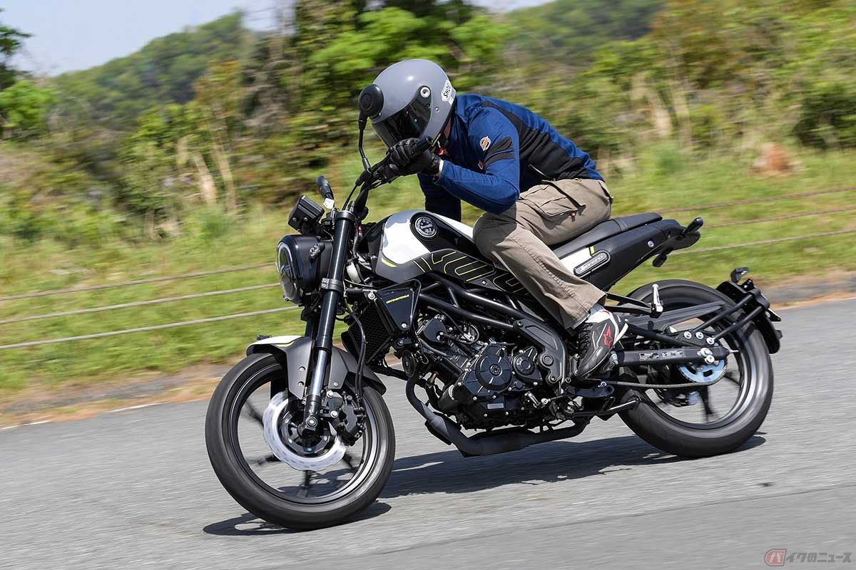 「レオンチーノ125」を走らせてみると、125ccクラスの中で1クラス上の安定感が味わえるものだった