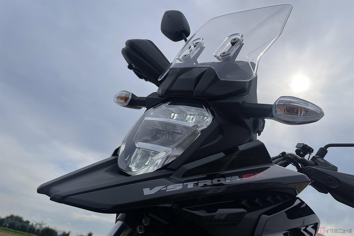 クリステル・チアリさんが試乗したスズキ「Vストローム250SX」