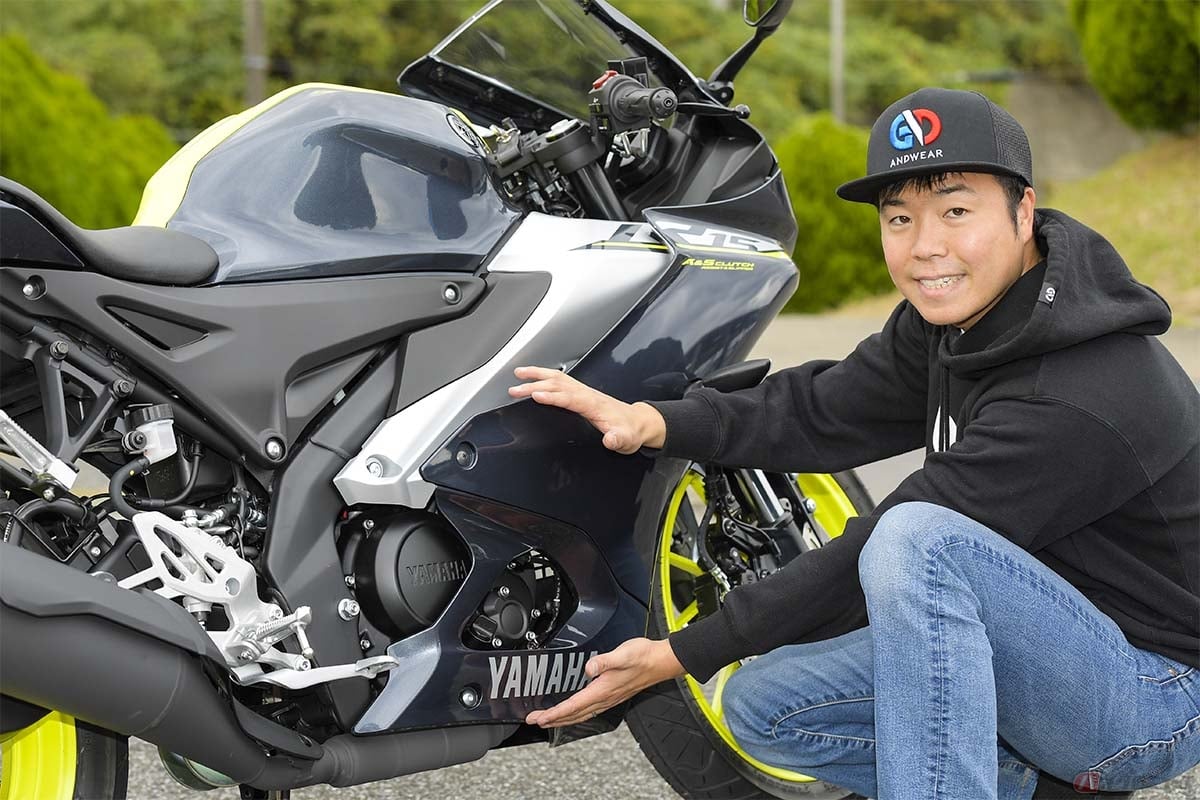 ヤマハ「YZF-R15」に搭載された水冷SOHCエンジンには、中低速での操作性を高めるハイパフォーマンスなVVA(可変バルブ)を採用