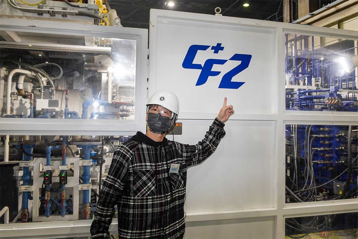 最新鋭のダイキャストマシンには「CF+1」と「CF+2」というネーミングがつけられている