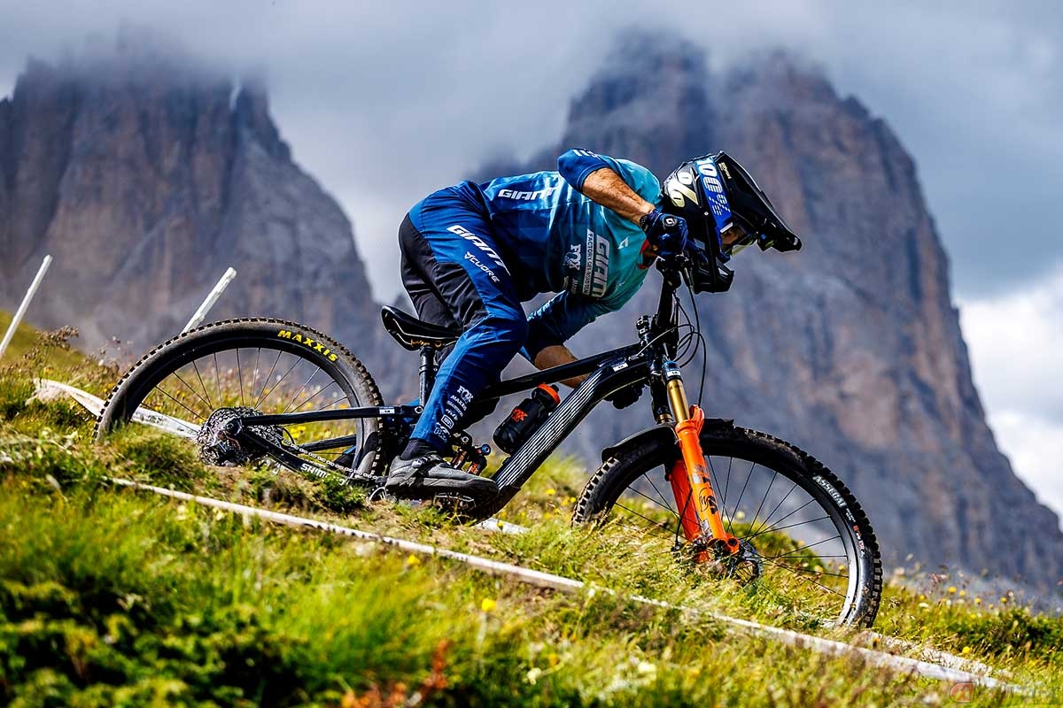 GIANTのエンデューロMTB「REIGN(レイン)」シリーズが第8世代へと進化