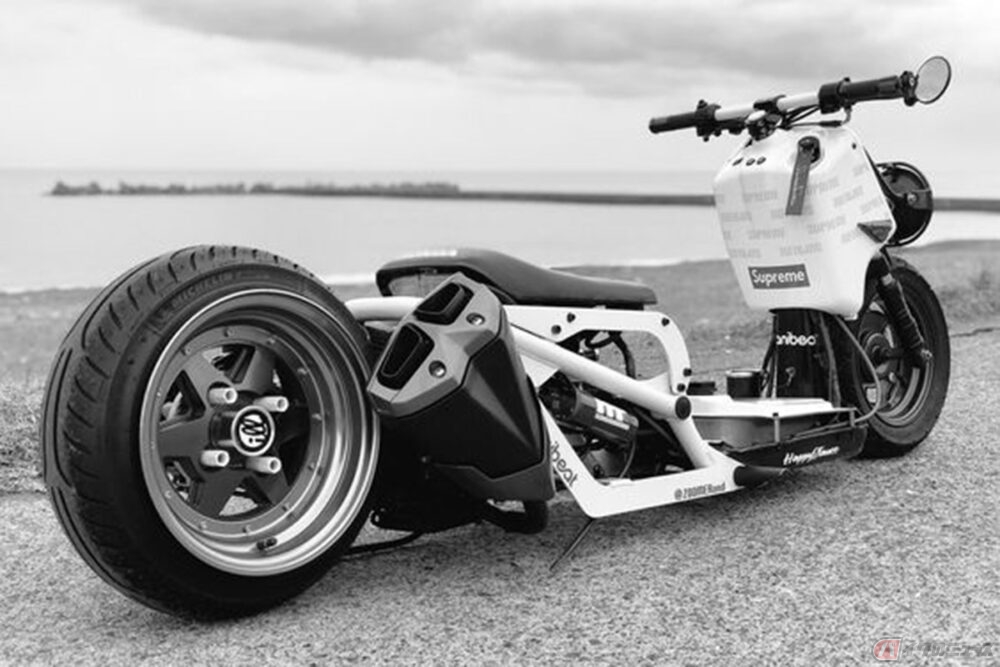 ロンホイ アドレスV125 カスタム スズキ スクーター ロンスイ　検索用　原付 ジョグ 0PCX DIO リード シグナス アクシス Nマックス tw200 ロンホイ」……スクーターのインパクトを1.2倍マシ！ カスタム用語集Vol