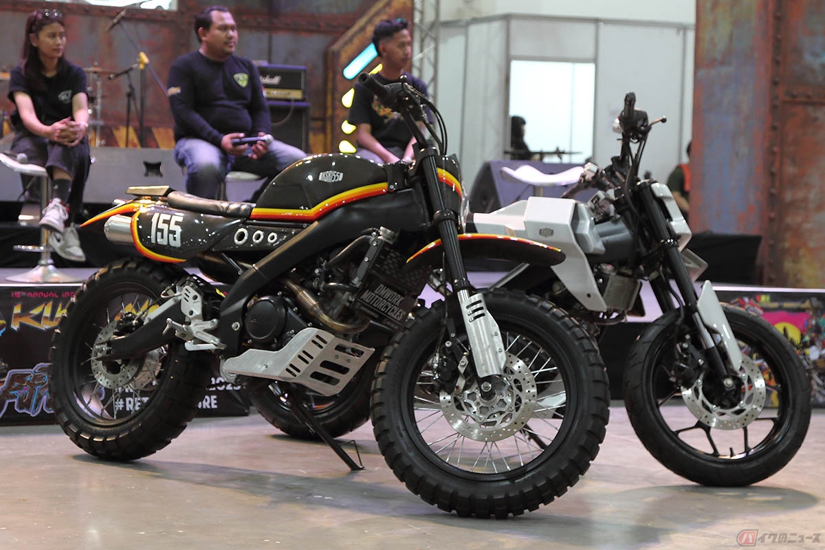 この日、カスタムフェスト内でベストXSR155を獲得したのがDM Work Motorcycleのマシン。カーボンボディとオフロードスタイルが印象的な一台です