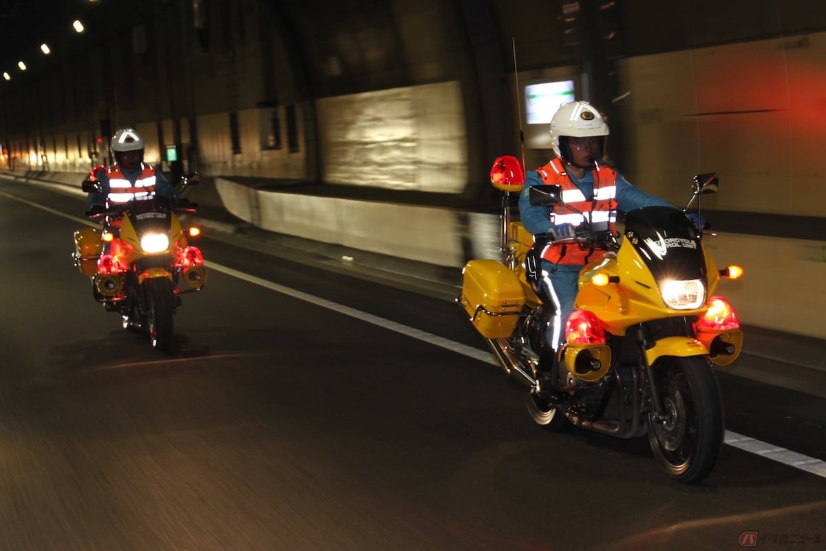首都高パトロールが所有する通称「黄バイ隊」(写真提供:首都高速道路株式会社)