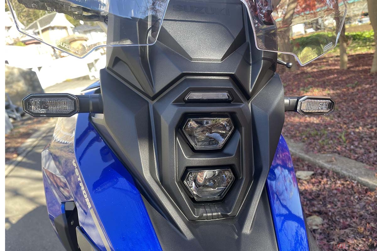 スズキ「Vストローム800」のフロントデザイン