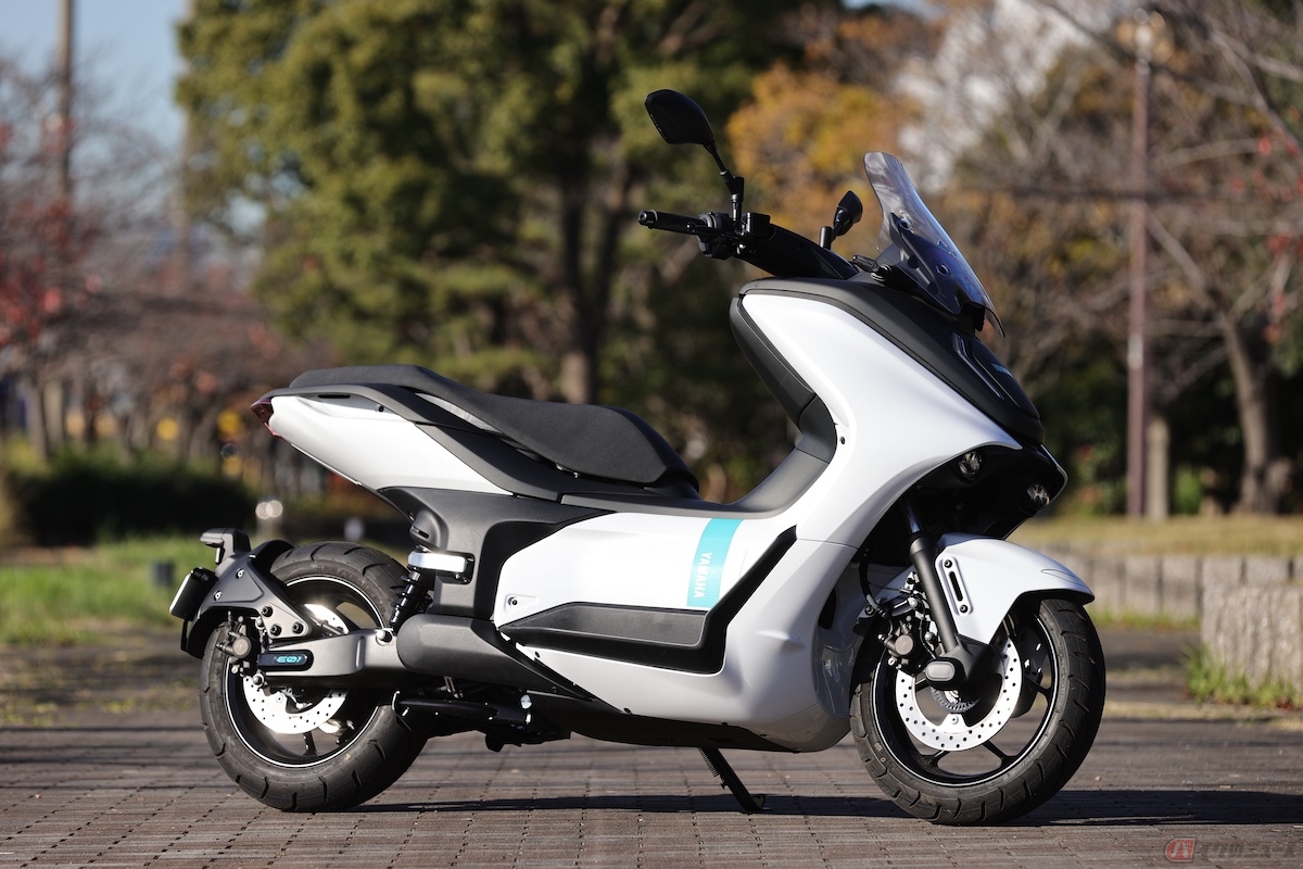 ヤマハの原付二種電動スクーター「E01」