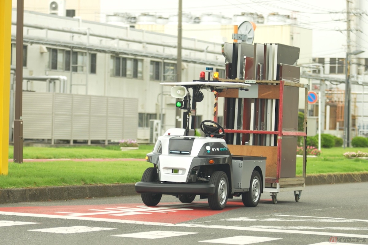様々な屋外の環境にて運用中の「eve auto」