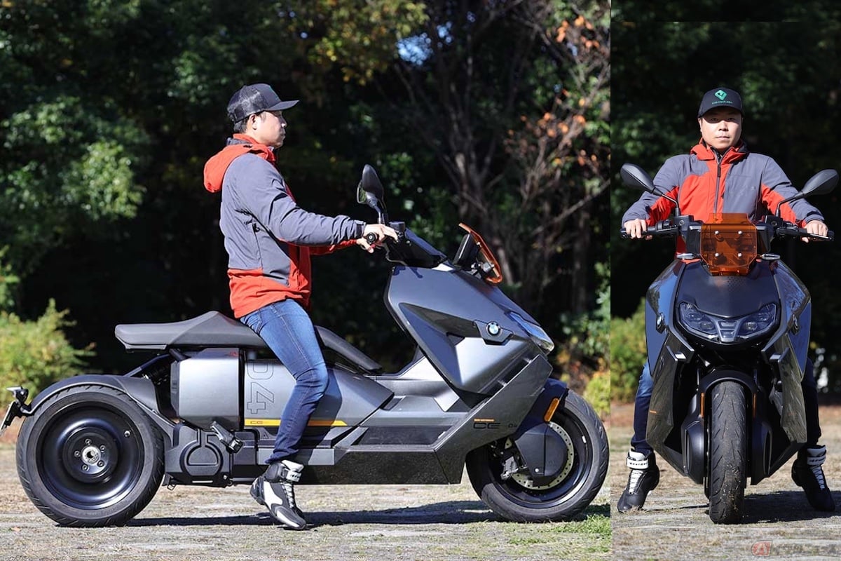BMW Motorrad「CE04」の足つき(身長168㎝)