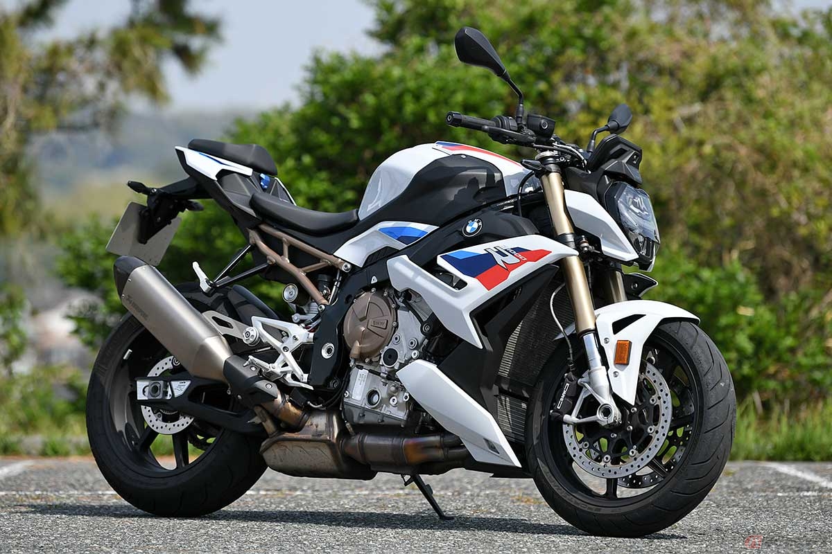 BMW Motorrad「S 1000 R」カラー:ライト・ホワイト/Mモータースポーツ(Mパッケージ専用グラフィック)