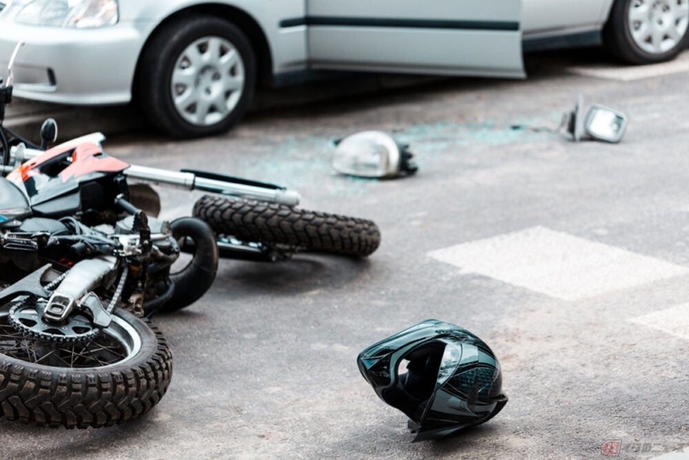 駐車中の他人のバイクを倒す行為は故意でなくても賠償責任が生じる
