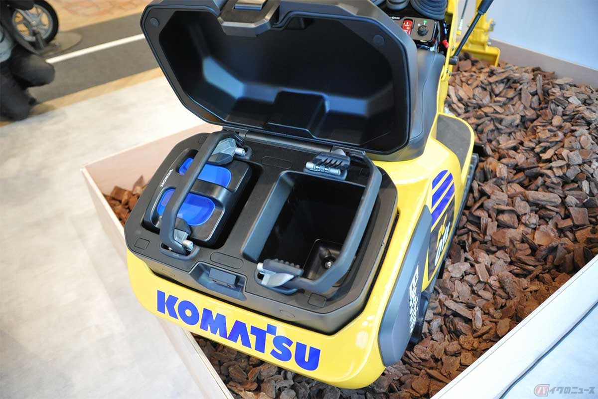 電動バイクに使うバッテリーの規格を定めることで、小型重機など乗りもののジャンルを超えたエネルギー供給が可能となった