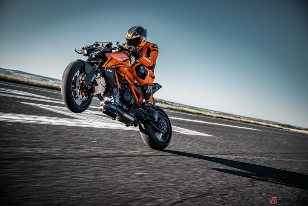 KTM「1390 スーパーデュークR EVO」2024年モデル