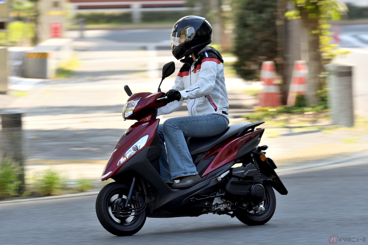 他のバイクに比べると細くて小径であるため、路面状況によっては破損しやすい傾向がある
