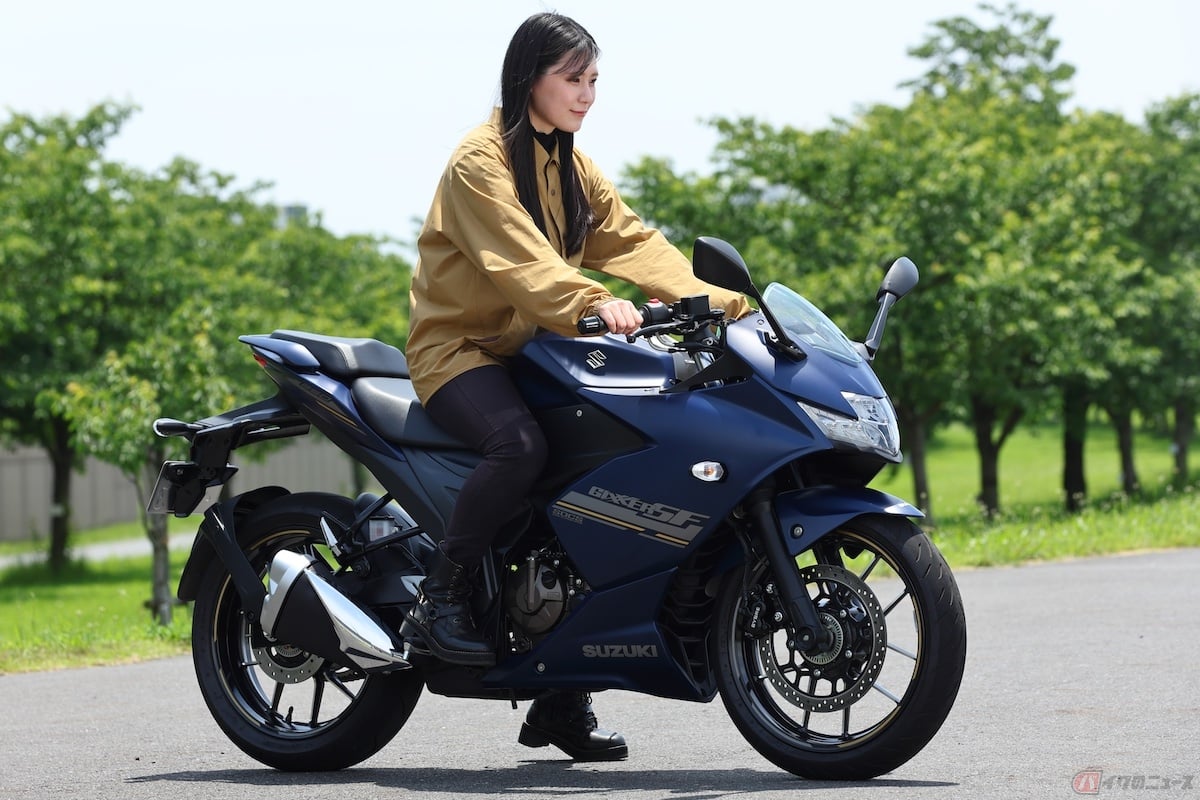 126〜250ccのバイクは、普通自動二輪免許で運転することができる