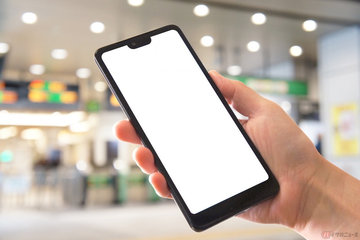 スマートフォンなどの電子機器を使用しながらの給油を禁止しているガソリンスタンドもる