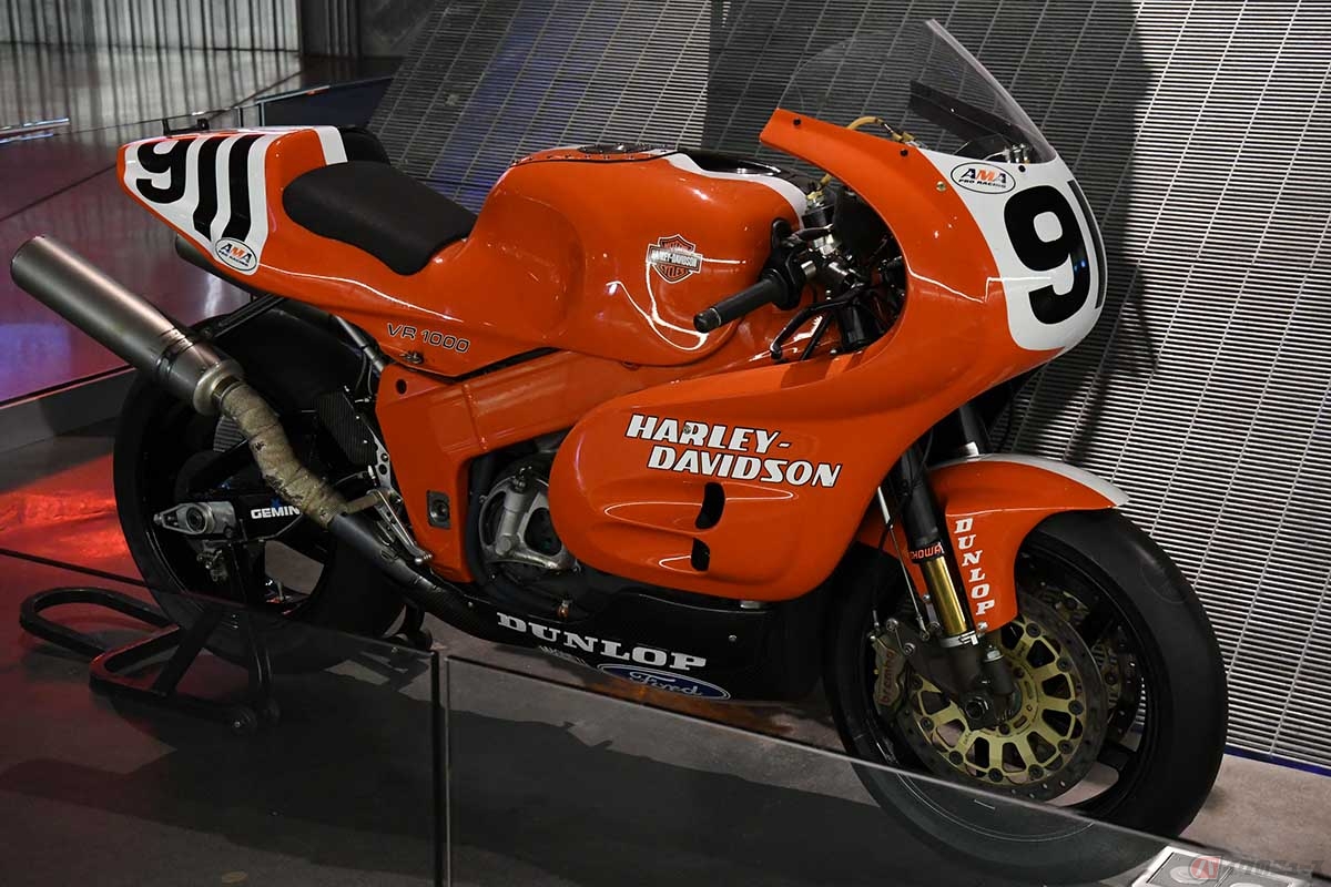 ハーレーダビッドソンのファクトリーレーサー「VR1000」
