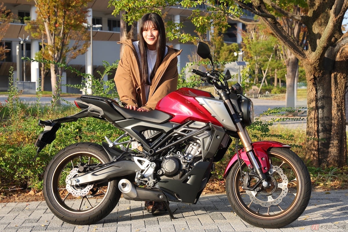 新基準原付として用意されたホンダ「CB125R」(画像:原付二種モデル)