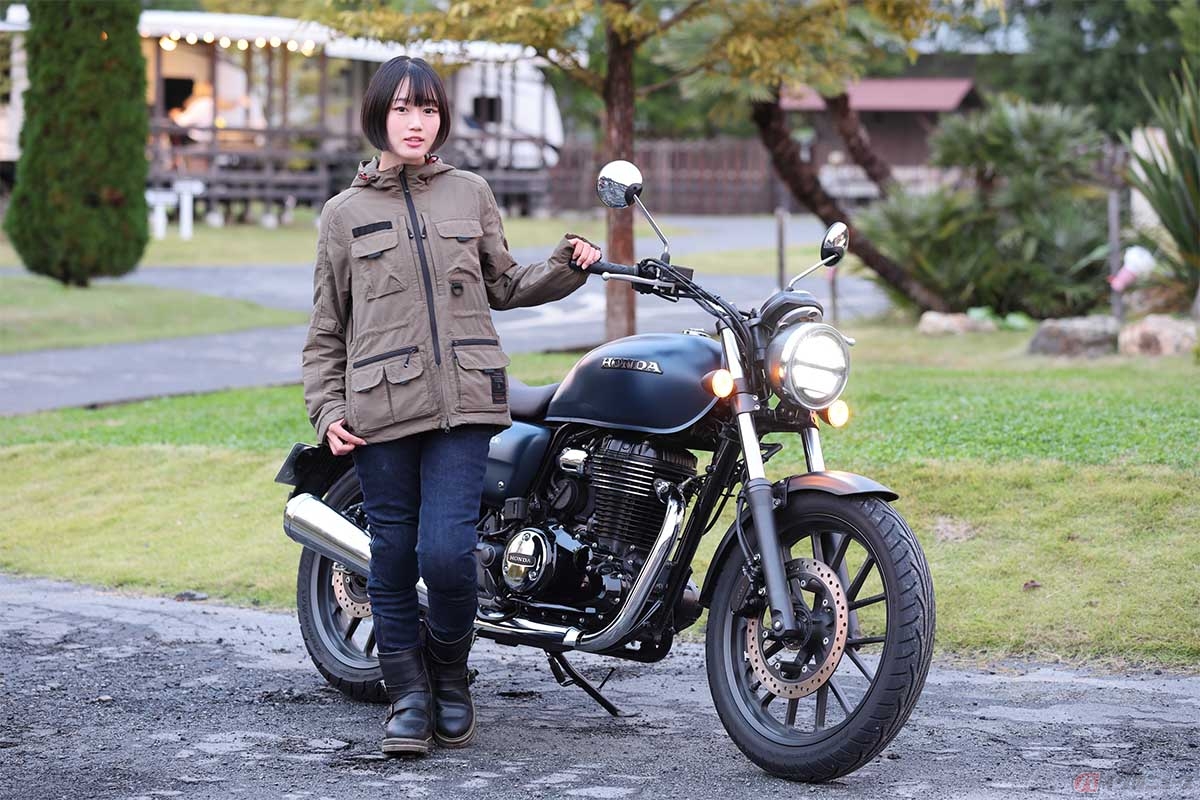 ドレスコードが定められているクラブハウスもある為、バイクウェアでクラブハウス内をうろつくのはマナー違反