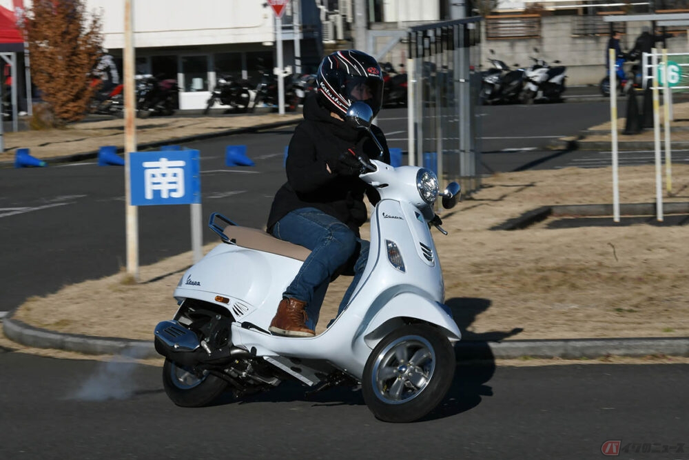 ベスパVXL125 屋根下保管 走行262km! ベスパ VXL125【2014～現行】を売る｜最新の買取相場と査定価格