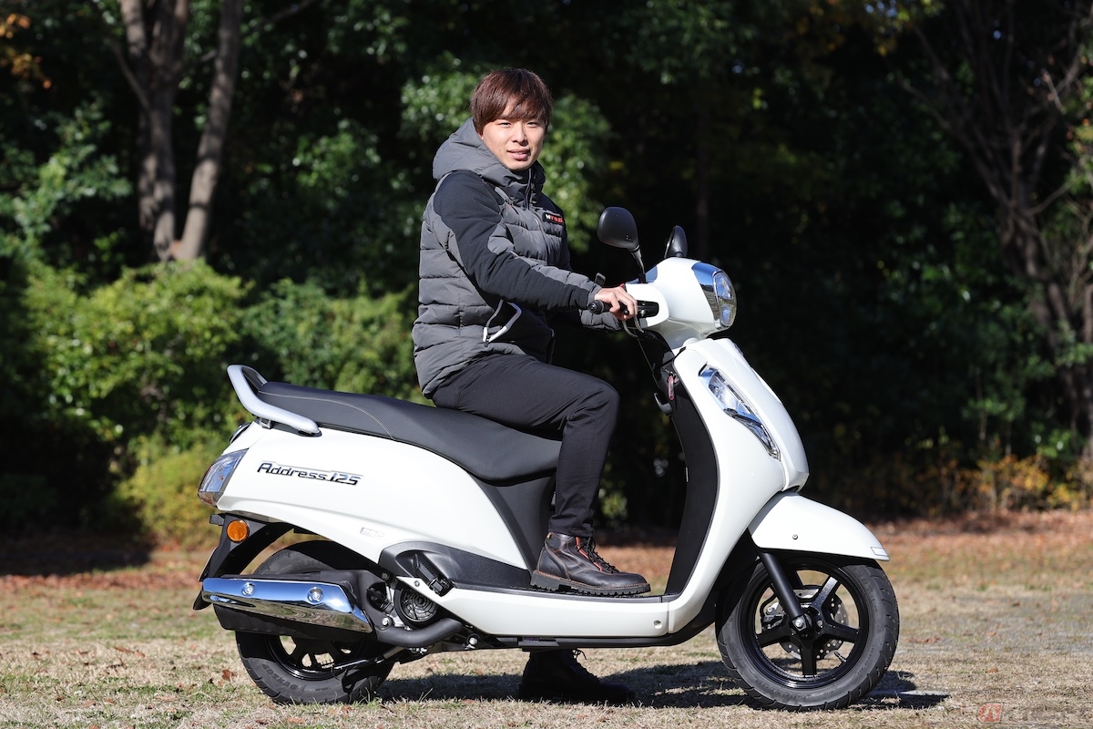 スズキ「アドレス125」と石塚健選手