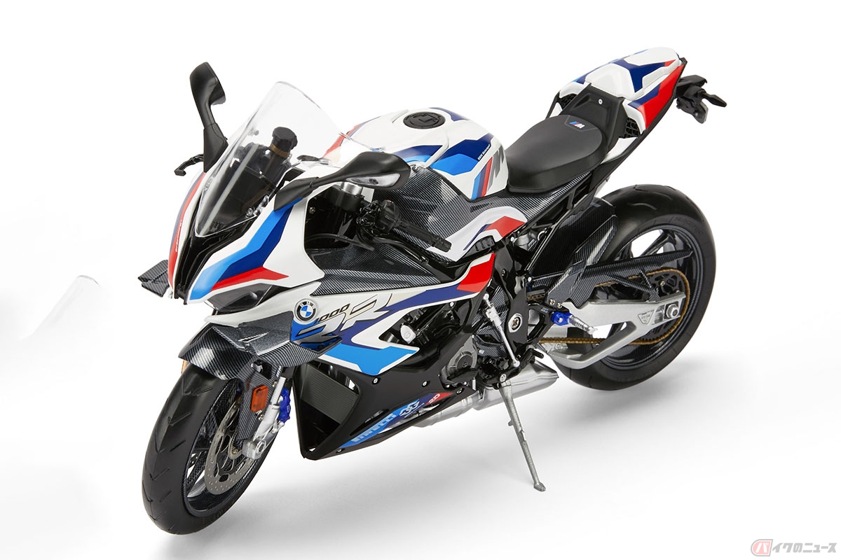 バイクライフをさらに楽しくするMotorradギア＆ガーメント! BMW
