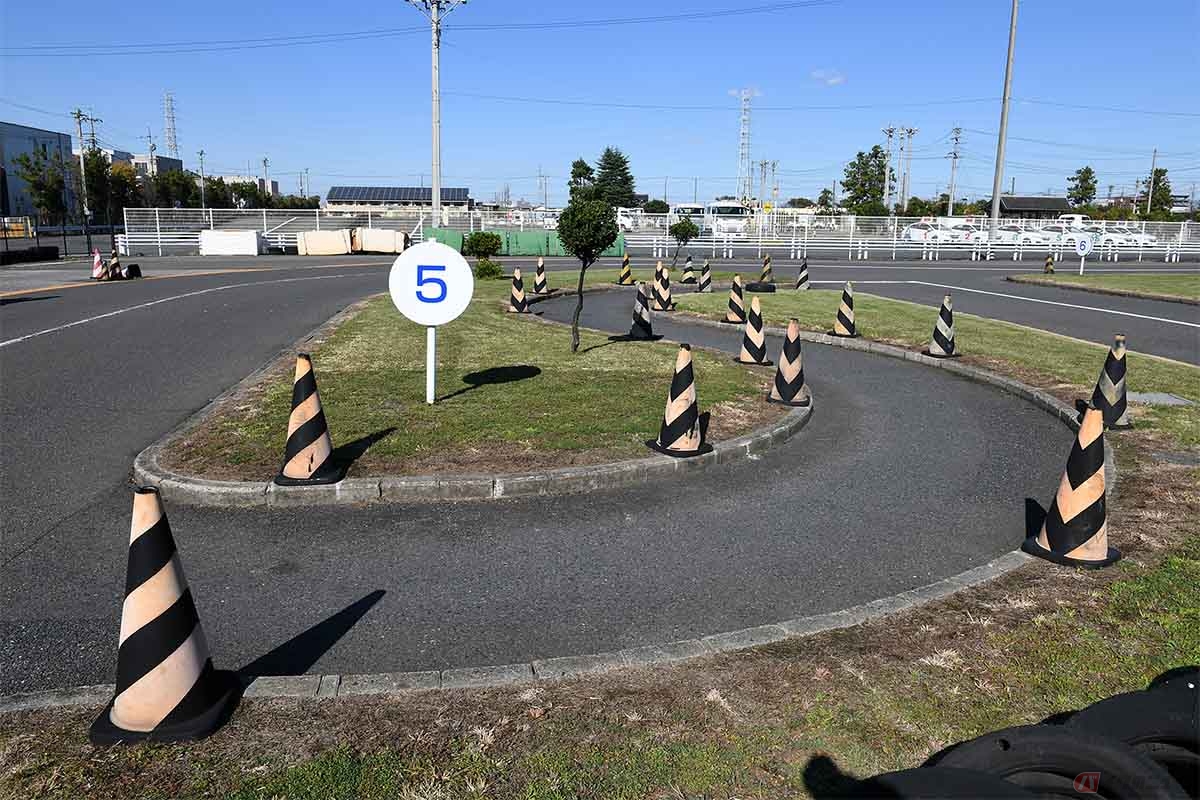 万が一教習期限を過ぎてしまうと退校処分となり、受けてきた教習は全て無効