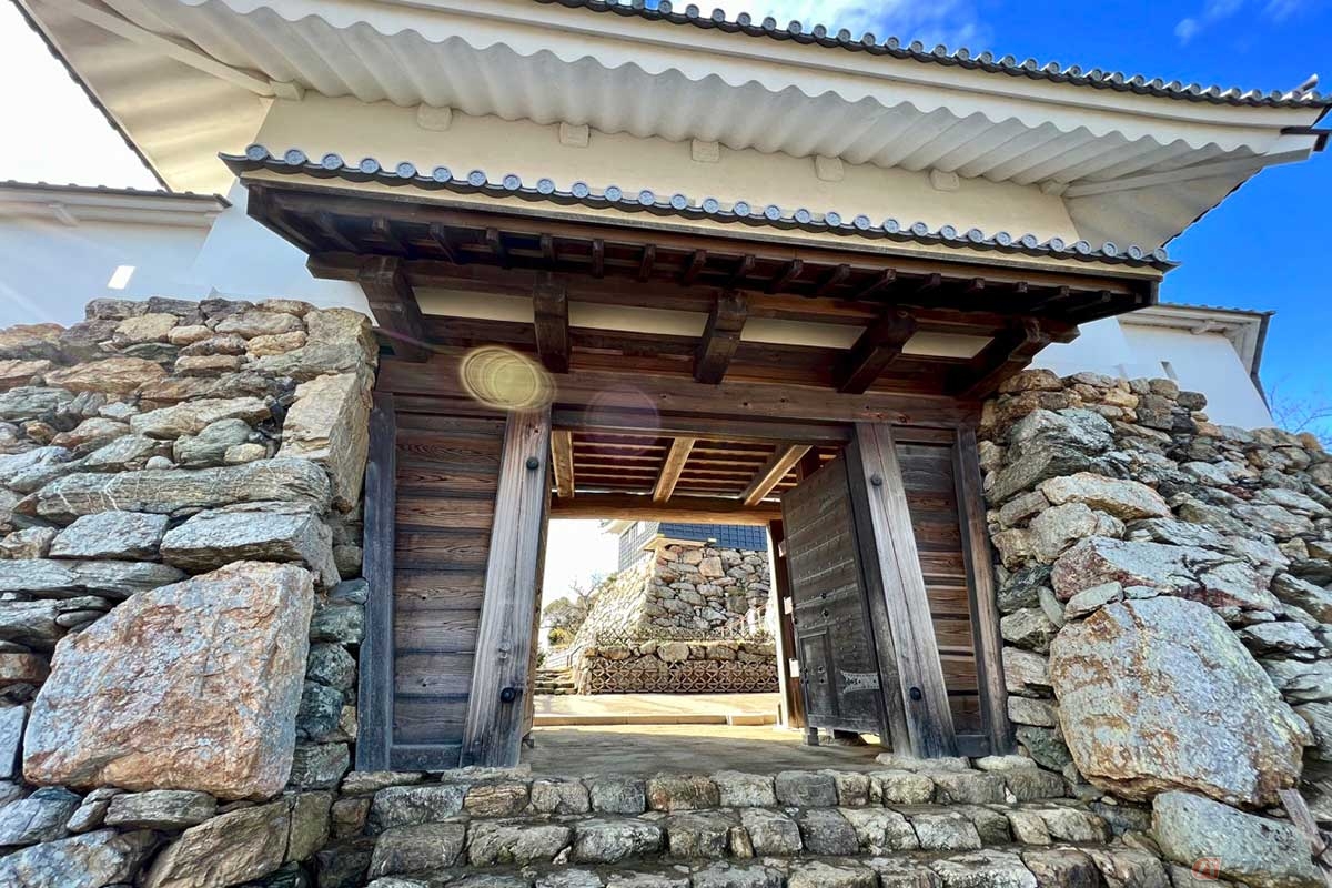 家康公ゆかりの地をバイクで巡る旅 現在の「浜松城」に見た約400年前の