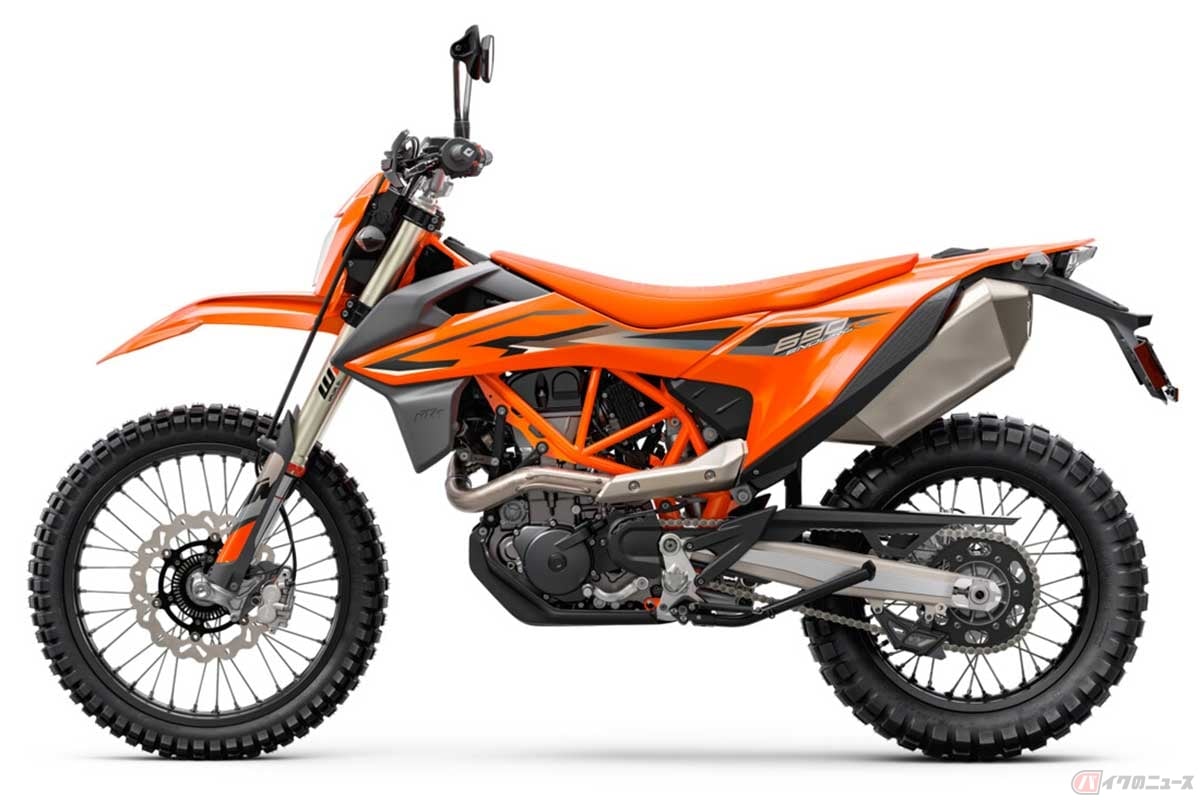 KTM「690 ENDURO R」(2023年型)カラー:オレンジ