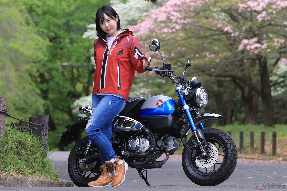 春になったら新生活と同時に、念願のバイクデビューを果たすという人も多く、ファッション性よりも安全性を重視して服装選びをすることが大切