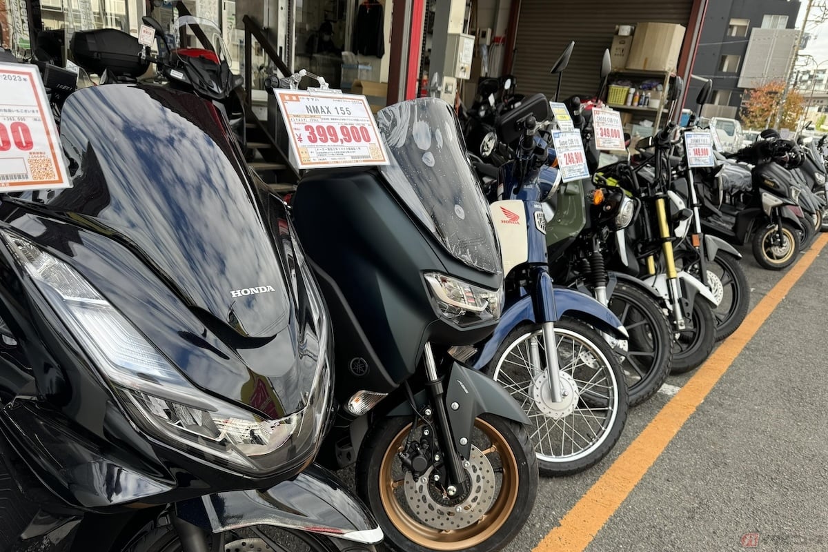 車両本体価格とは”バイク本体の値段"のことで、バイクショップに並んでいるバイクに大きく掲示されている価格は、この車両本体価格であることがほとんどです