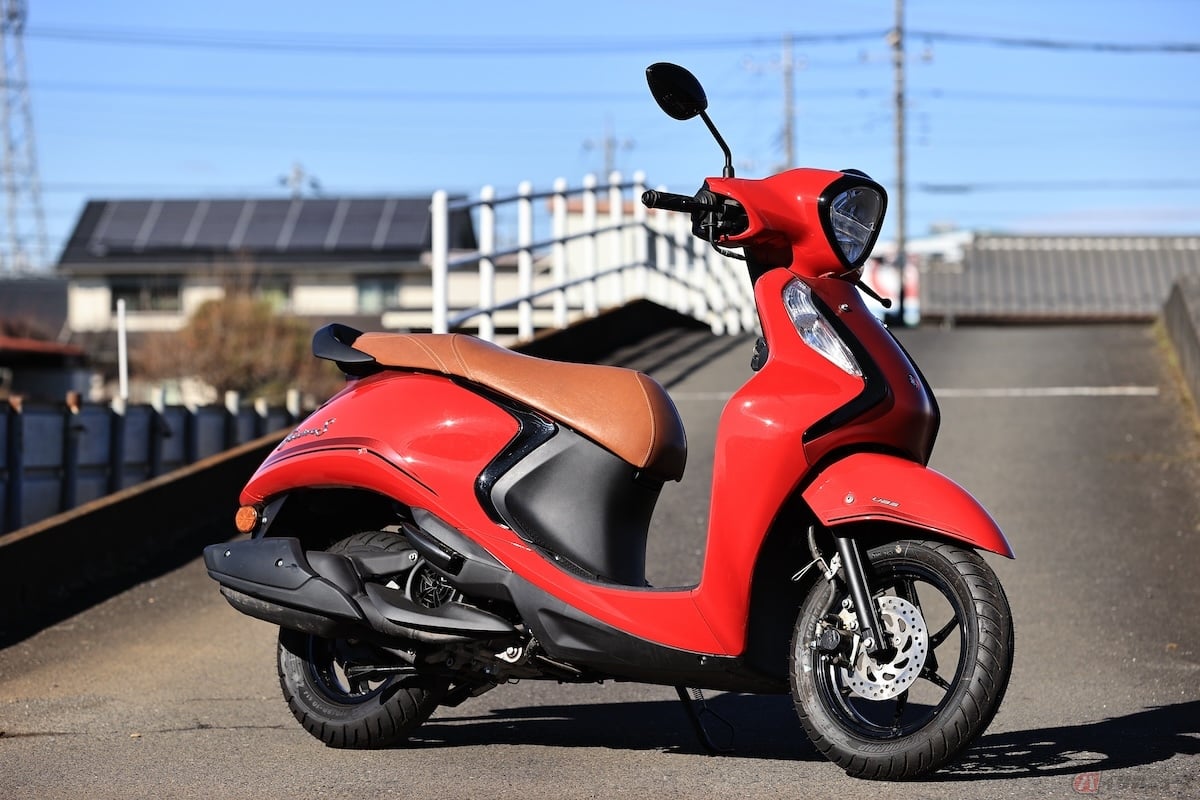 ヤマハ「ファッシーノ125 HYBRID」