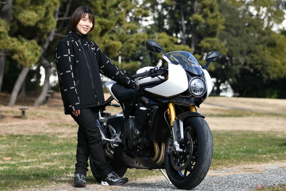 迫力ある外見が街中で目を惹く『SPEED TRIPLE 1200RR』
