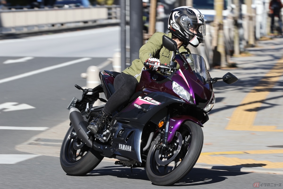 バイクと一体になって走っているかのようで、どこまででも走れそう…!