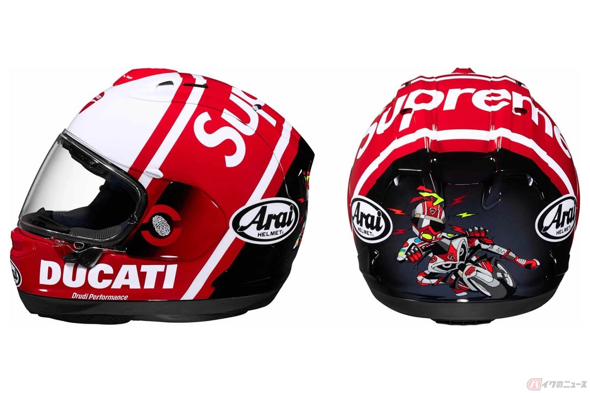 Supreme✕ドゥカティによるコラボ仕様の「ストリートファイターV4S」と装用のデザインを採用したArai「Corsair X」ヘルメット