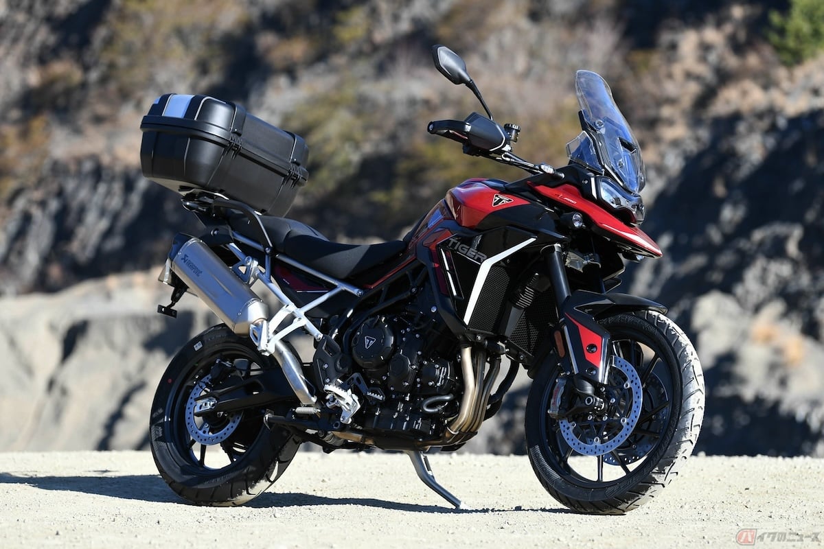 リアボックスを取り付けると、バイクによっては乗り降りがしづらくなることがある